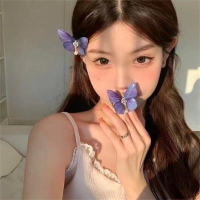 看手机穿大秦 给秦始皇邮寄望远境